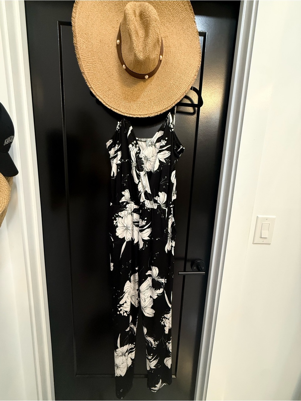 Veronica M Black & White Floral Sleeveless Jumpsuit